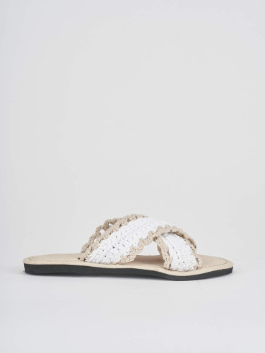 Mules tacón 1 cm blanco tejido