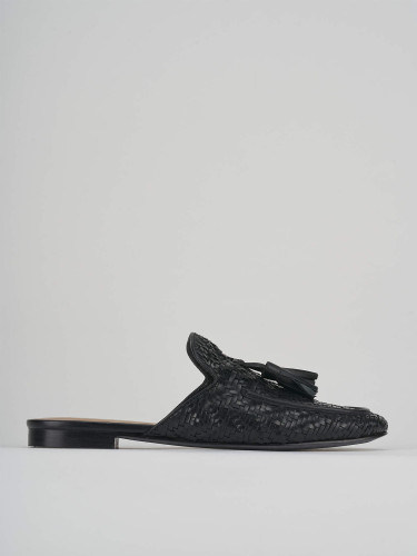 Zuecos con tacón tacón 1 cm negro cuero