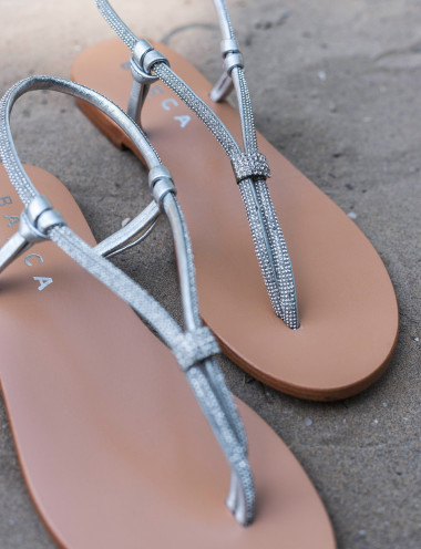Sandalias de tacón bajo tacón 1 cm plata cuero