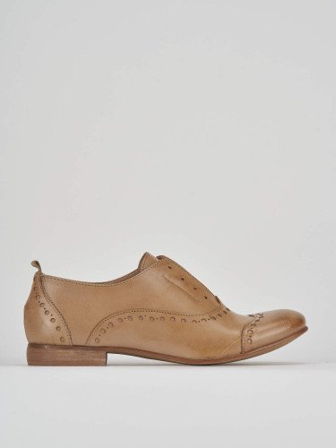 Zapatos de cordones tacón 1 cm beis cuero