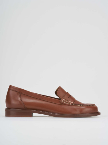 Mocassino tacco 1 cm marrone pelle