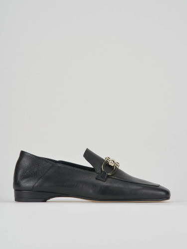 Mocasines tacón 2 cm negro cuero