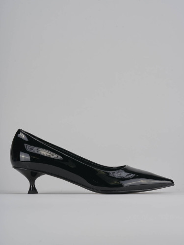 Pumps heel 4 cm black patent