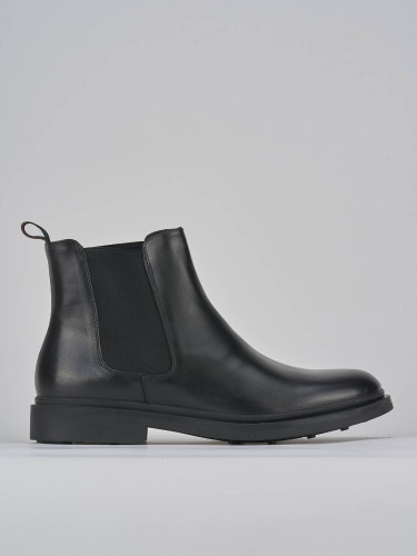 Botines negro cuero