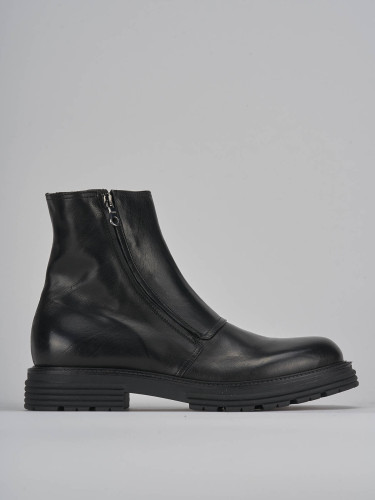 Botines negro cuero