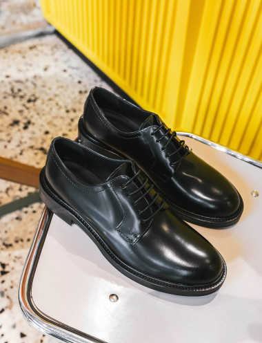 Zapatos de cordones tacón 1 cm negro cuero