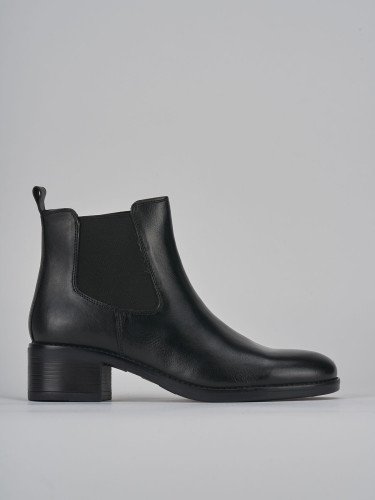 Stivaletti tacco 5cm pelle nero