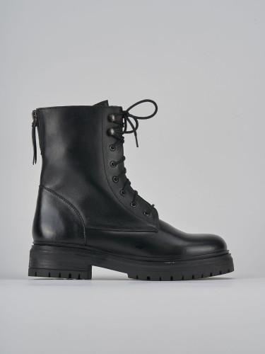 Botas militares tacón 1 cm negro cuero