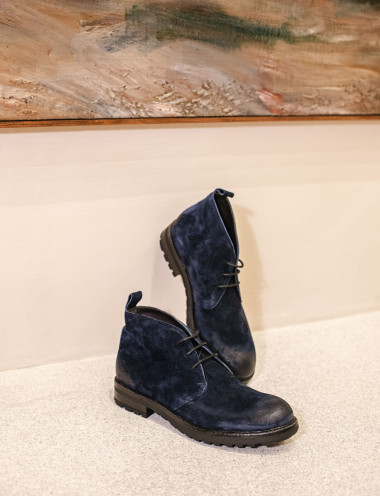 Anfibi camoscio blu