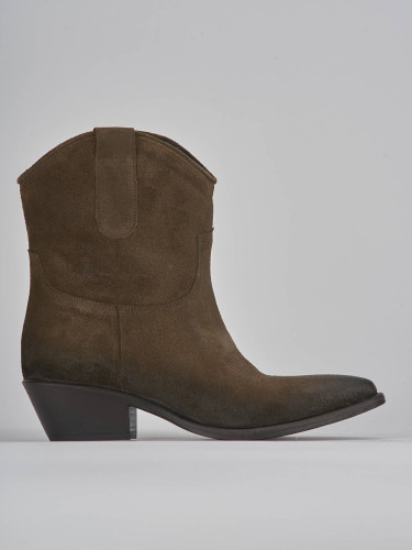 Botines de tacón bajo tacón 3 cm beis ante