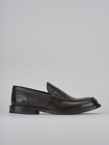 Mocasines marrón oscuro cuero