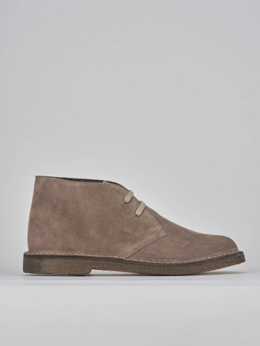 Botas militares beis ante
