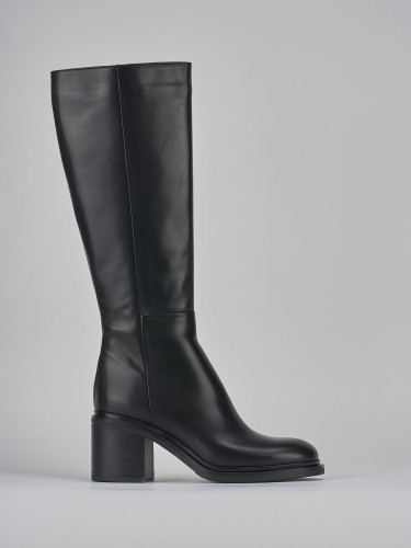 Botas de tacón alto tacón 5 cm negro cuero