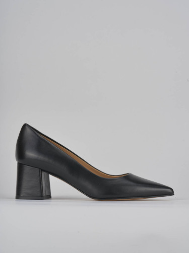 Pumps heel 5 cm black leather