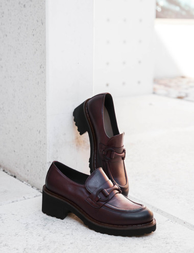 Mocasines tacón 5 cm burdeos cuero