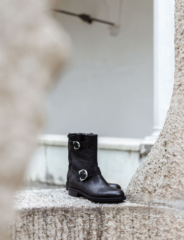Botines de tacón bajo tacón 1 cm negro cuero