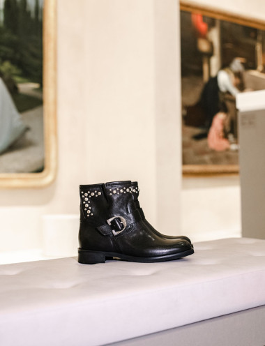 Stivaletti tacco 1cm pelle nero