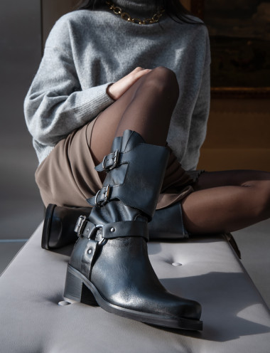 Botas de tacón bajo tacón 4 cm negro cuero