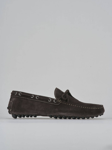 Mocasines marrón oscuro ante
