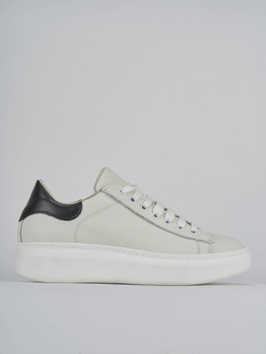 Zapatillas deportivas blanco cuero