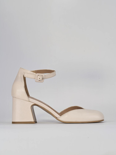 Pumps heel 6 cm beige leather