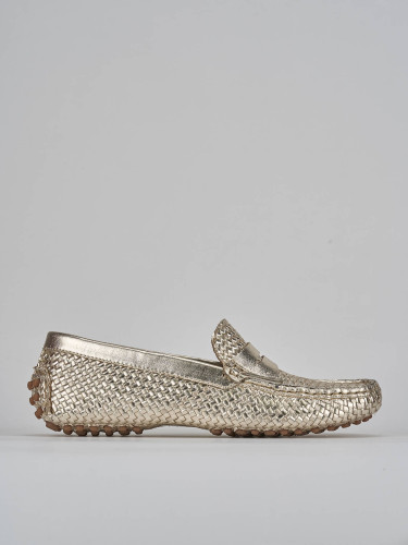 Mocasines tacón 1 cm oro cuero