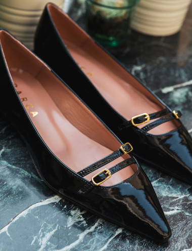 Flat shoes heel 2 cm black patent