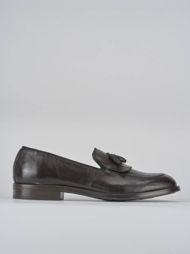 Loafers dark brown leather