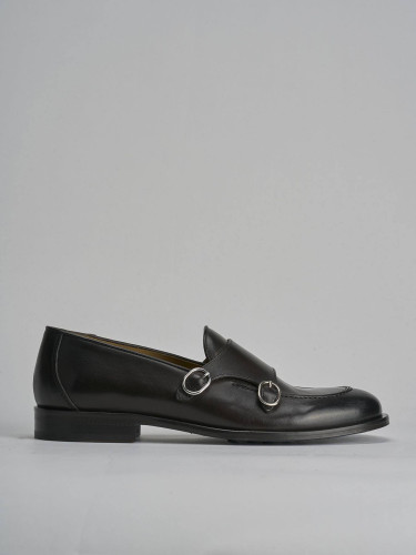 Mocasines marrón oscuro cuero