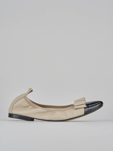 Bailarinas tacón 1 cm beis cuero