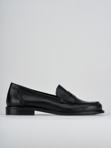 Mocassini tacco 2cm pelle nero