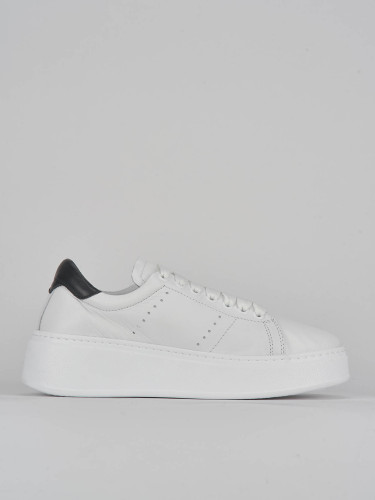 Sneakers white leather