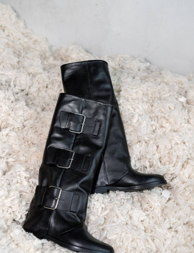 Botas de tacón bajo tacón 2 cm negro cuero