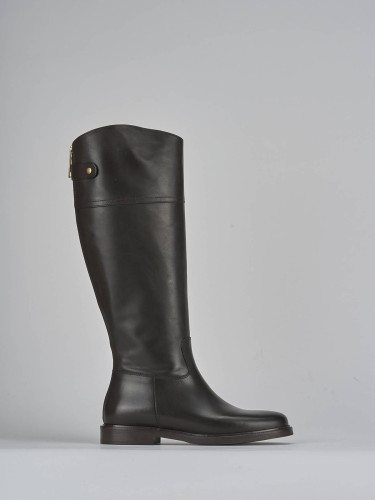 Low heel boots heel 2 cm dark brown leather