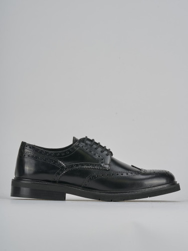 Zapatos de cordones tacón 2 cm negro cuero