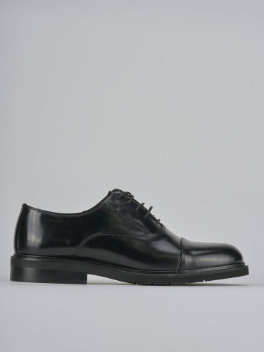 Zapatos de cordones tacón 2 cm negro cuero