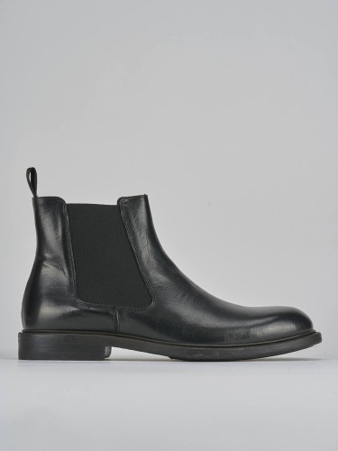 Botines negro cuero