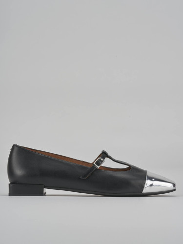 Flat shoes heel 1 cm black leather
