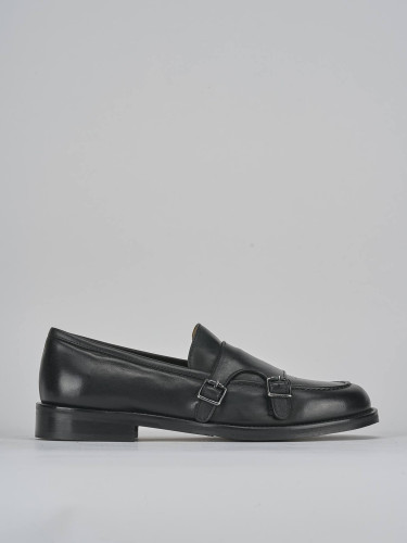 Mocasines tacón 2 cm negro cuero
