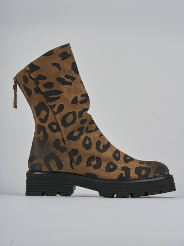 Botines de tacón bajo tacón 2 cm multicolor ante