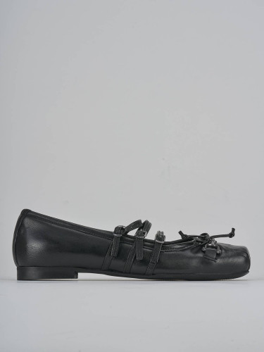 Flat shoes heel 1 cm black leather
