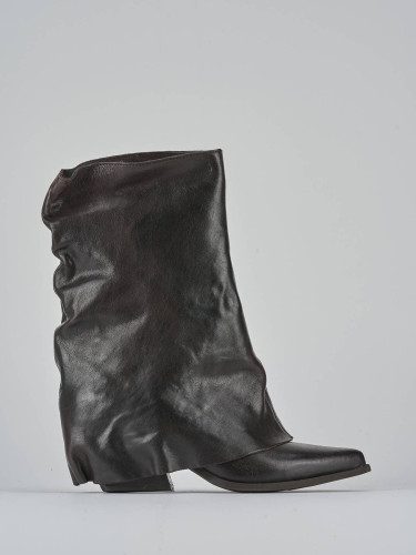 High heel boots heel 7 cm dark brown leather
