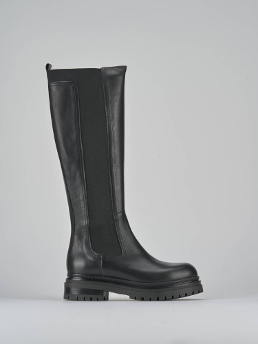Low heel boots heel 3 cm black leather