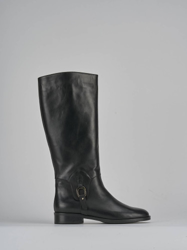 Botas de tacón bajo tacón 2 cm negro cuero