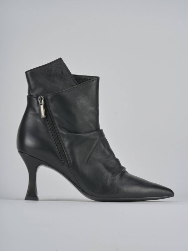 Botines de tacón alto tacón 7 cm negro cuero