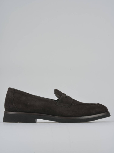 Loafers dark brown suede