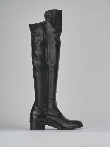 Botas de tacón bajo tacón 4 cm negro cuero