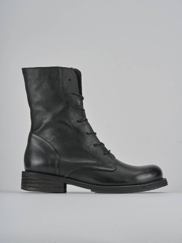 Combat boots heel 2 cm black leather
