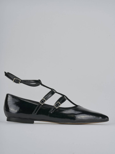 Flat shoes heel 1 cm black patent