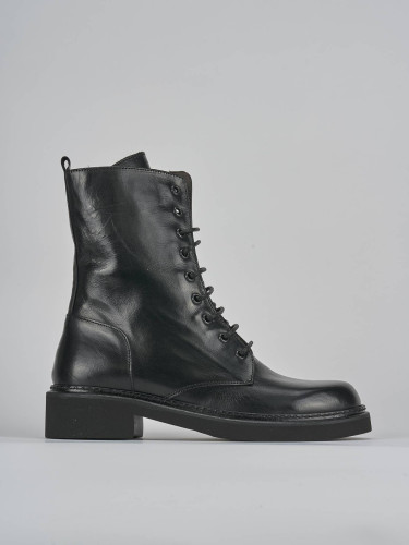 Botas militares tacón 3 cm negro cuero